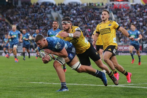 Nalele Rugby Blues introduce Barrett to 43 000 with impressive Super Rugby win - The ...