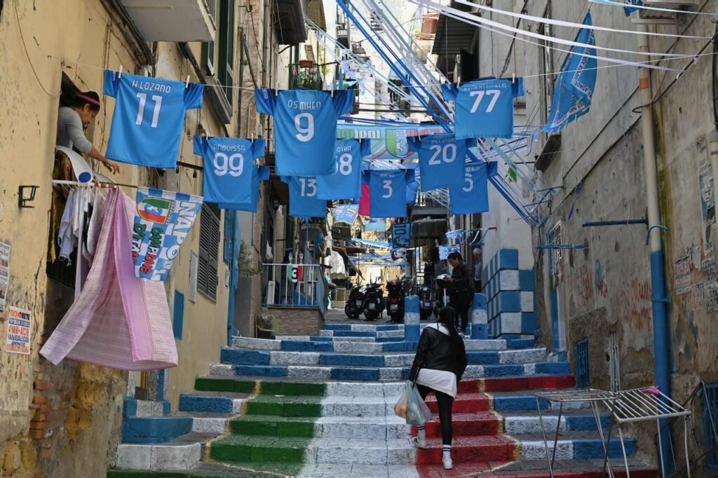 Napoli-flags-1-1024x682.jpeg