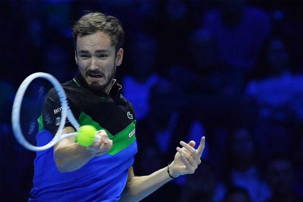 Medvedev Books Place In ATP Finals Semis, Alcaraz Back On Track - Sport ...