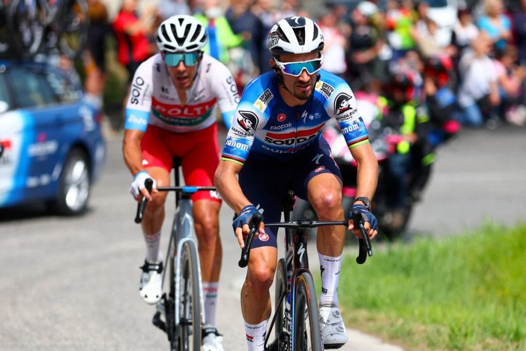 'Fighter' Alaphilippe back winning in Giro 12th stage, Pogacar holds lead - Sport - Vimarsana News