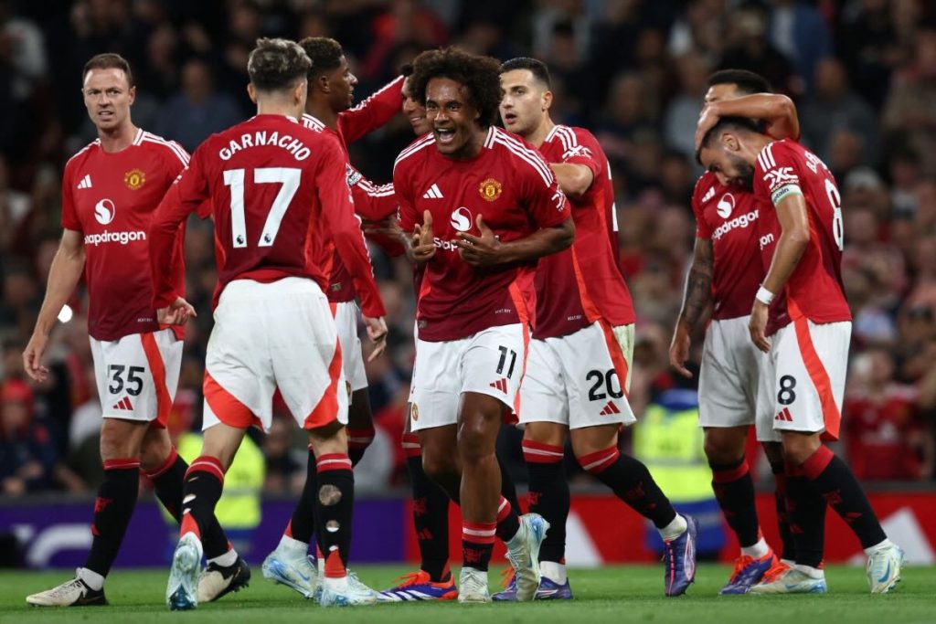 Zirkzee an instant hero as Man Utd beat Fulham in Premier League opener ...