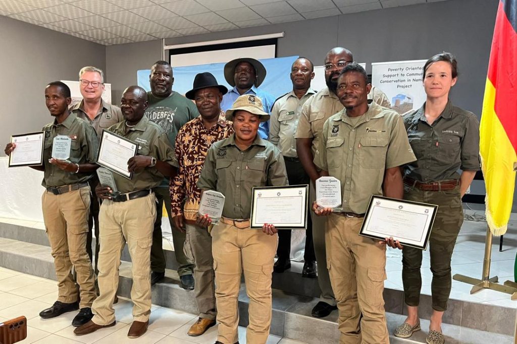 Namibia: Kunene conservancies receive Nm for human-wildlife conflict mitigation – Africa Links 24 2 Namibia: Kunene conservancies receive Nm for human-wildlife conflict mitigation – Africa Links 24 2