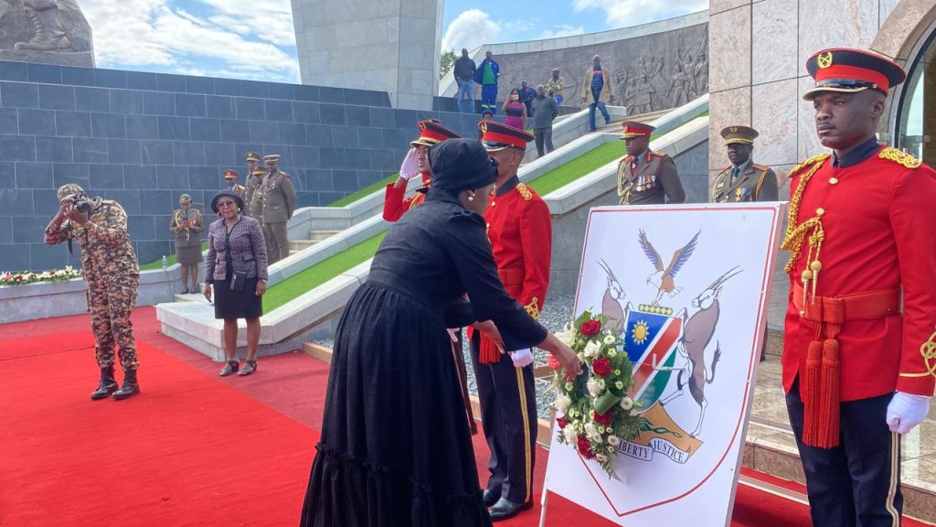 Mbumba, Geingos lay wreaths for late Geingob