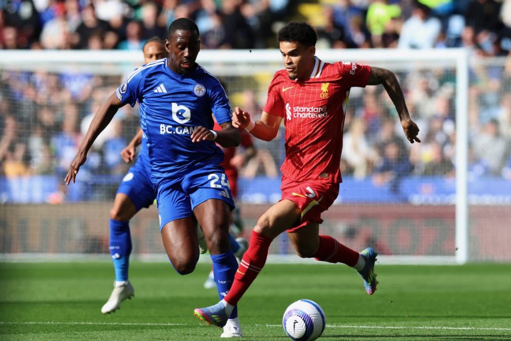 Leeds United nära Premier League-upprykk efter storseger