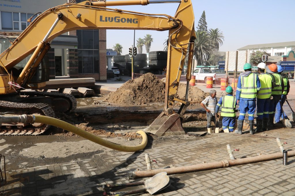 Namibia: Walvis Bay road rehabilitation project receives N0 million boost – News Namibia: Walvis Bay road rehabilitation project receives N0 million boost – News