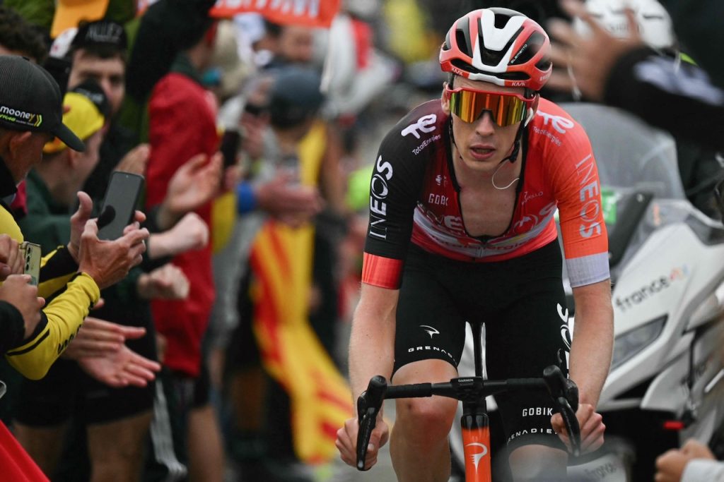 Arensman climbs to misty Tour de France win as Pogacar extends lead ...