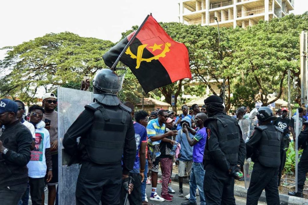 Namibia: Angola fuel hike protests turn violent, local media reports – News Namibia: Angola fuel hike protests turn violent, local media reports – News