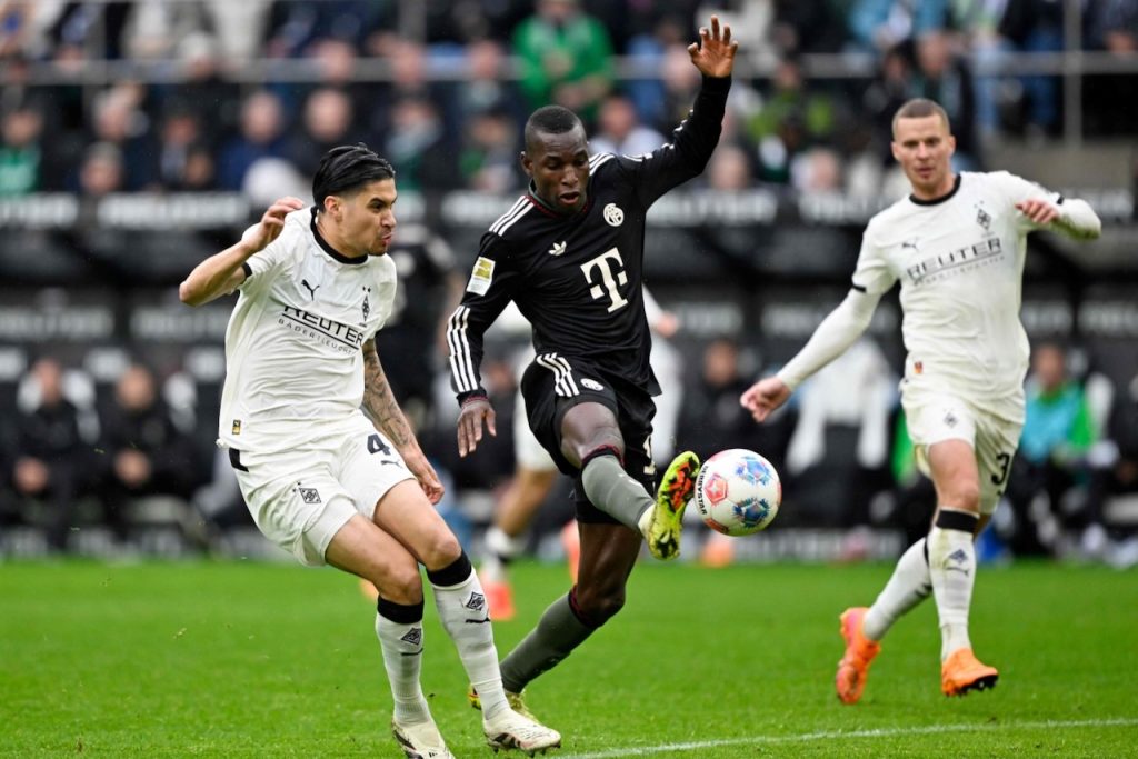 Namibia: Bayern beat 10-man ‘Gladbach to match European record – Sport Namibia: Bayern beat 10-man ‘Gladbach to match European record – Sport