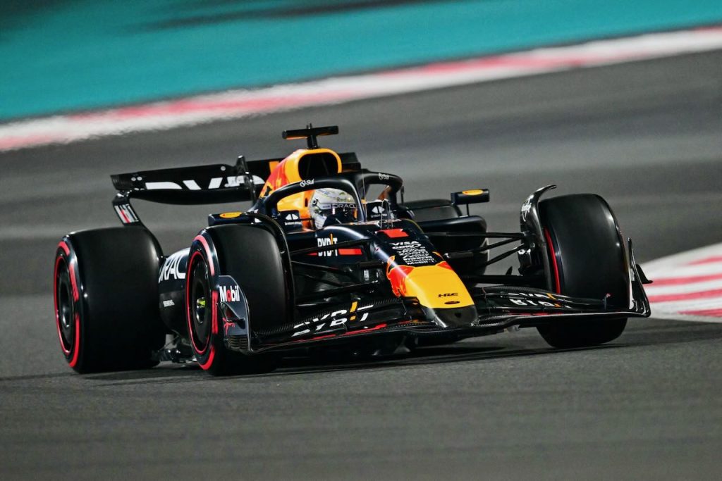 Namibia: Verstappen outguns McLarens to take key pole in Abu Dhabi – Sport Namibia: Verstappen outguns McLarens to take key pole in Abu Dhabi – Sport