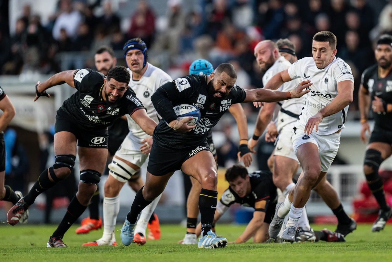 Toulon edge to victory over Bath, Saints and Quins run riot - Sport ...