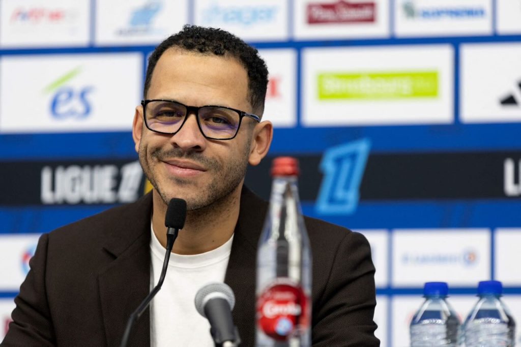 Namibia: Chelsea appoint inexperienced Rosenior as new boss – Sport Namibia: Chelsea appoint inexperienced Rosenior as new boss – Sport