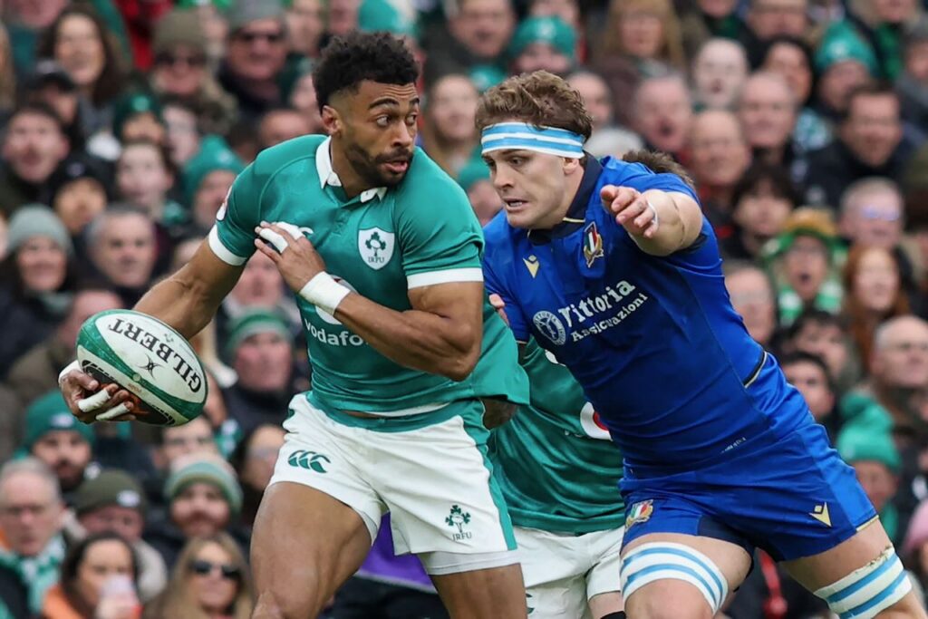 Ireland hold their nerve to beat gallant Italy in Six Nations thriller