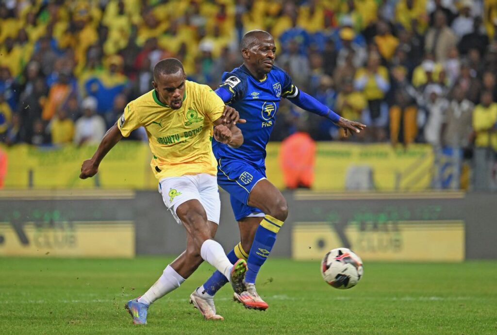 Rayners brace brings Sundowns level with leaders Pirates