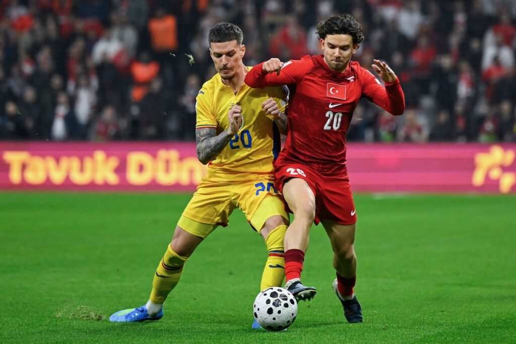 Kadioglu fires Turkey past Romania, to brink of World Cup