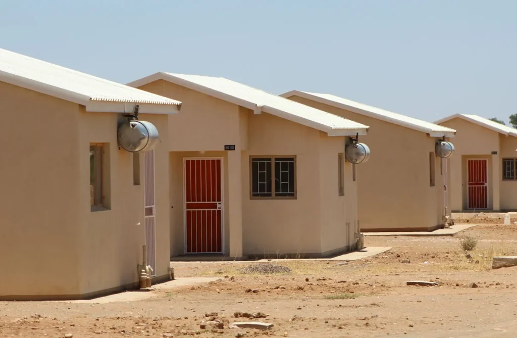 City needs N$1b a year to catch up with housing