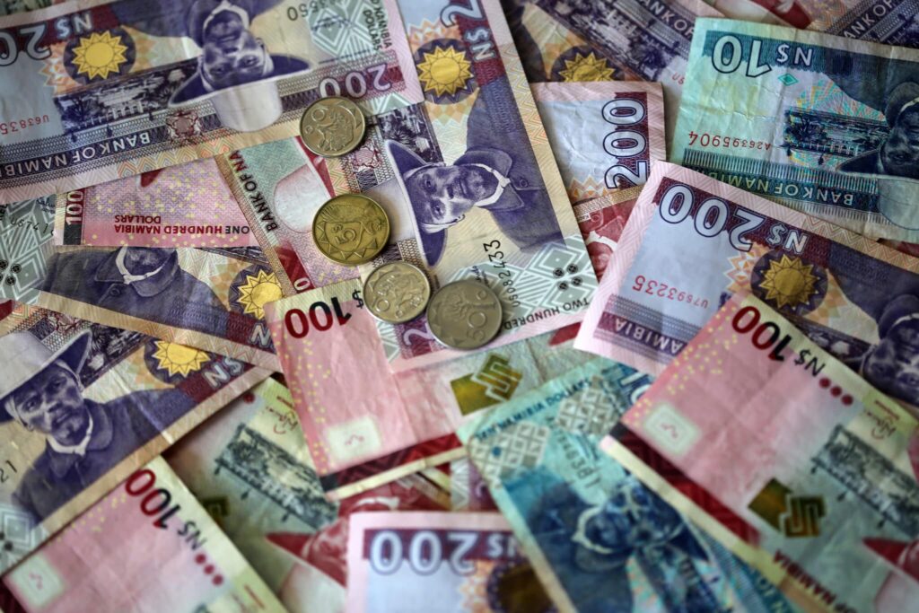 Commercial banks liquidity tighten as deposits decline