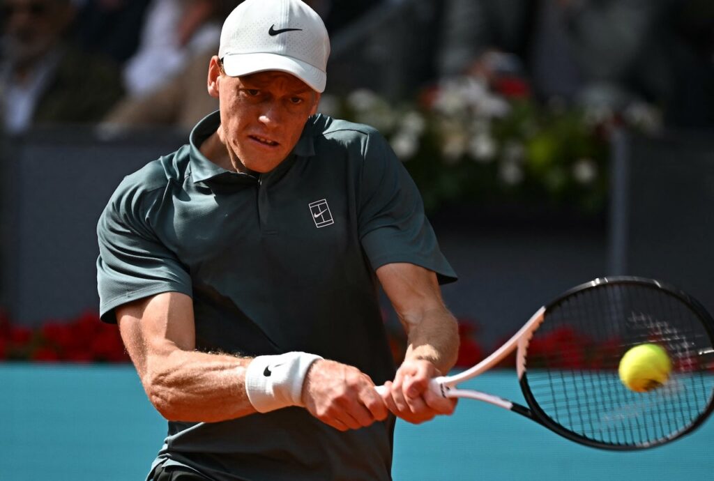 Sinner motors on in Madrid as Gauff overcomes stomach bug