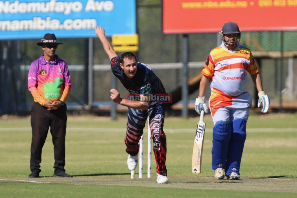 Mambas, Bulls set the pace 