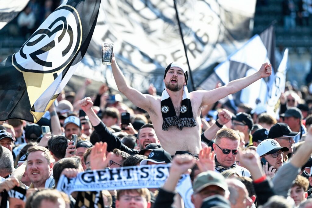 Little Elversberg completes rise with first promotion to Bundesliga