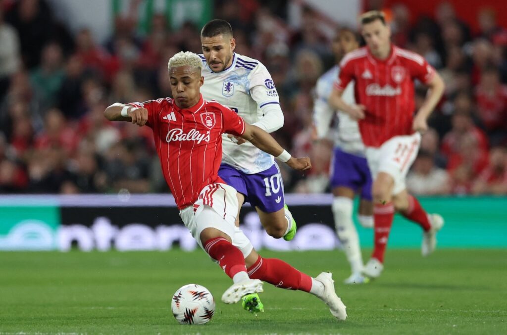 Wood punishes Digne blunder as Forest earn Europa semi final lead against Villa