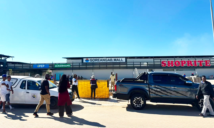 Hundreds submit CVs ahead of Goreangab Mall opening