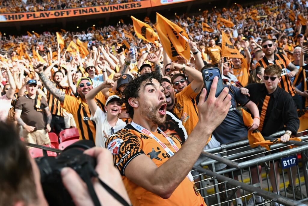 Hull promoted to Premier League after McBurnie strikes late in play off final