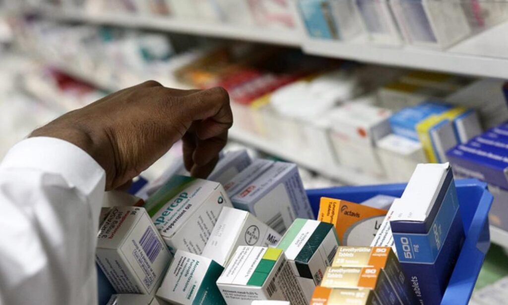 Health ministry to start issuing monthly medicine delivery updates