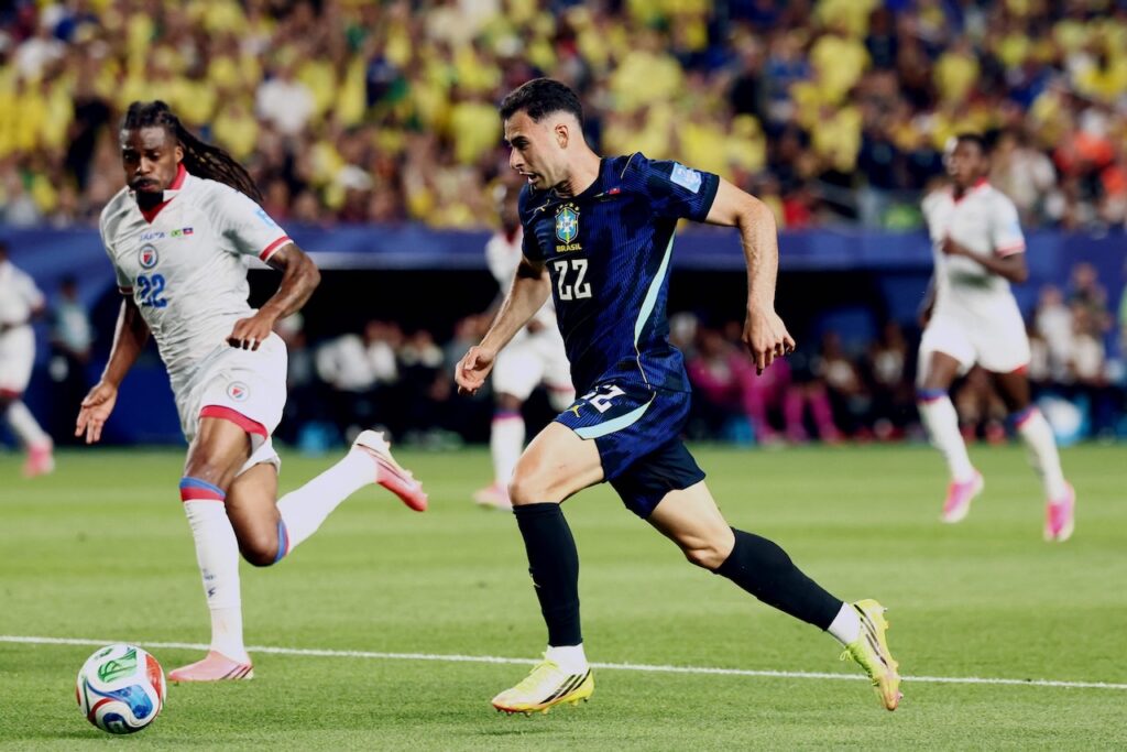 Brazil romp, Scotland stumble 