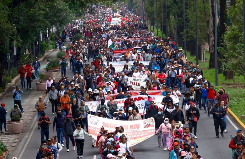 Protesters block road to Mexican World Cup stadium