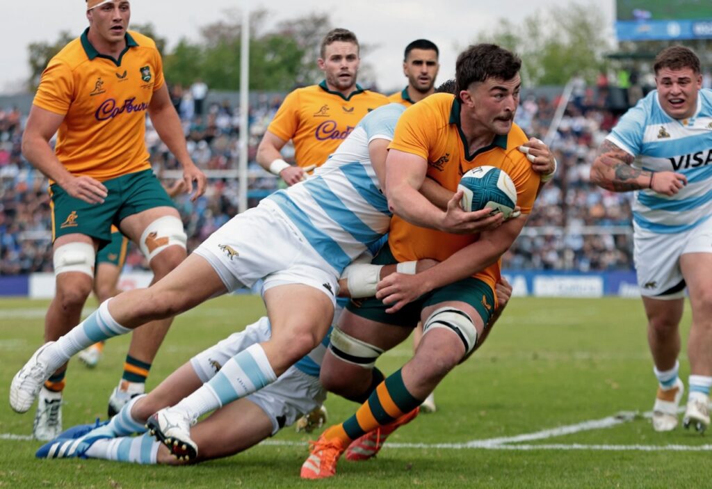 Wallabies hold on for victory in Argentina