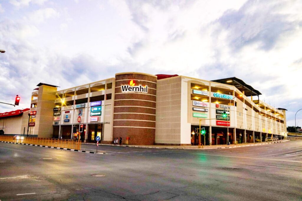 Wernhil, Maerua parking machines reject new notes