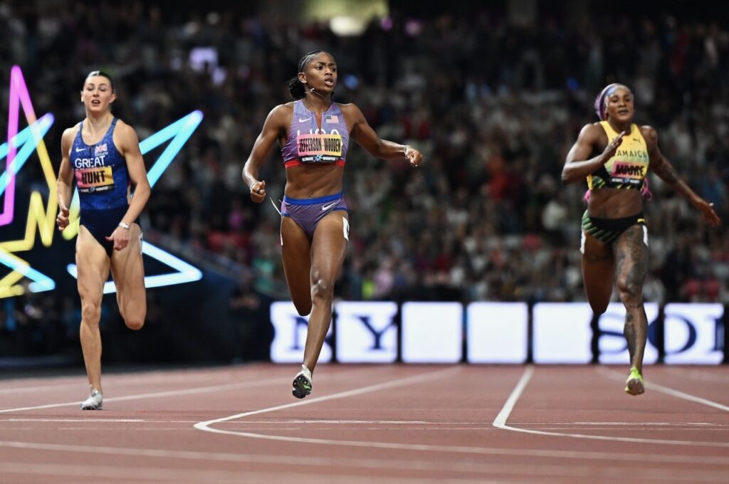 Jefferson Wooden bags searing sprint double, Dos Santos on fire
