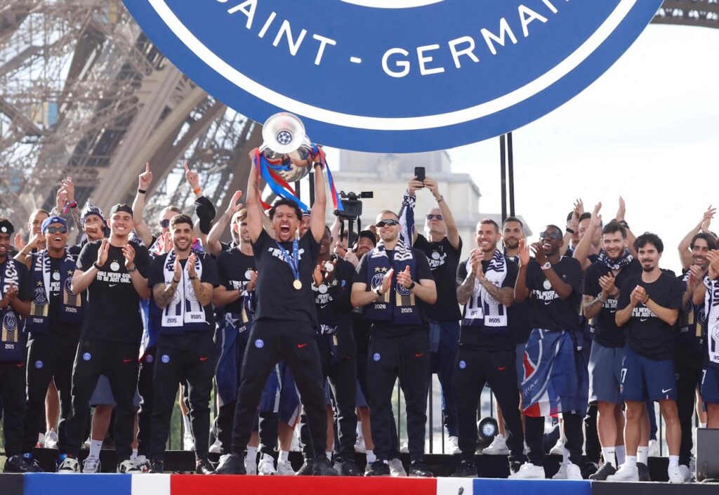 PSG go for three in a row as Champions League returns