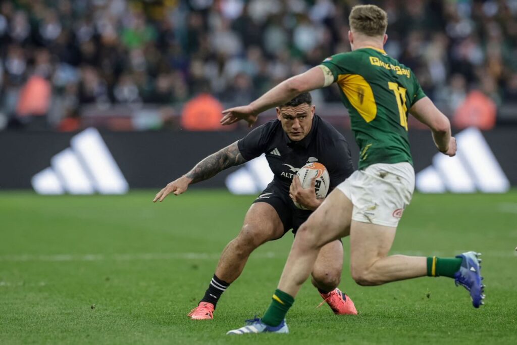 Veteran hooker Taylor recalled for All Blacks in Springboks decider