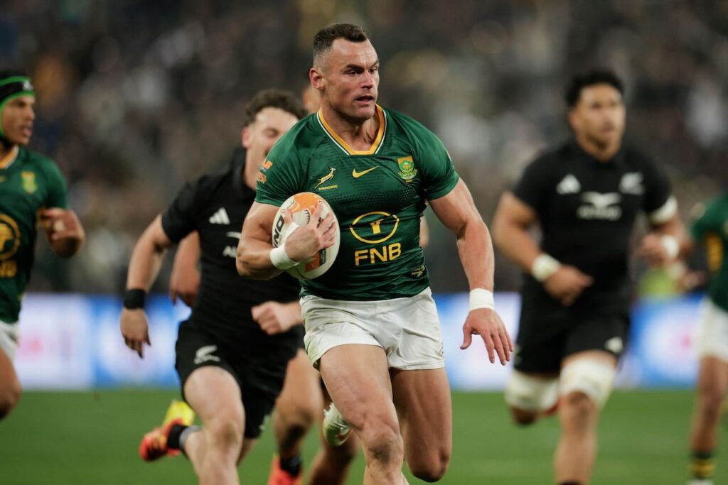 South Africa dominate New Zealand in second half to lead series